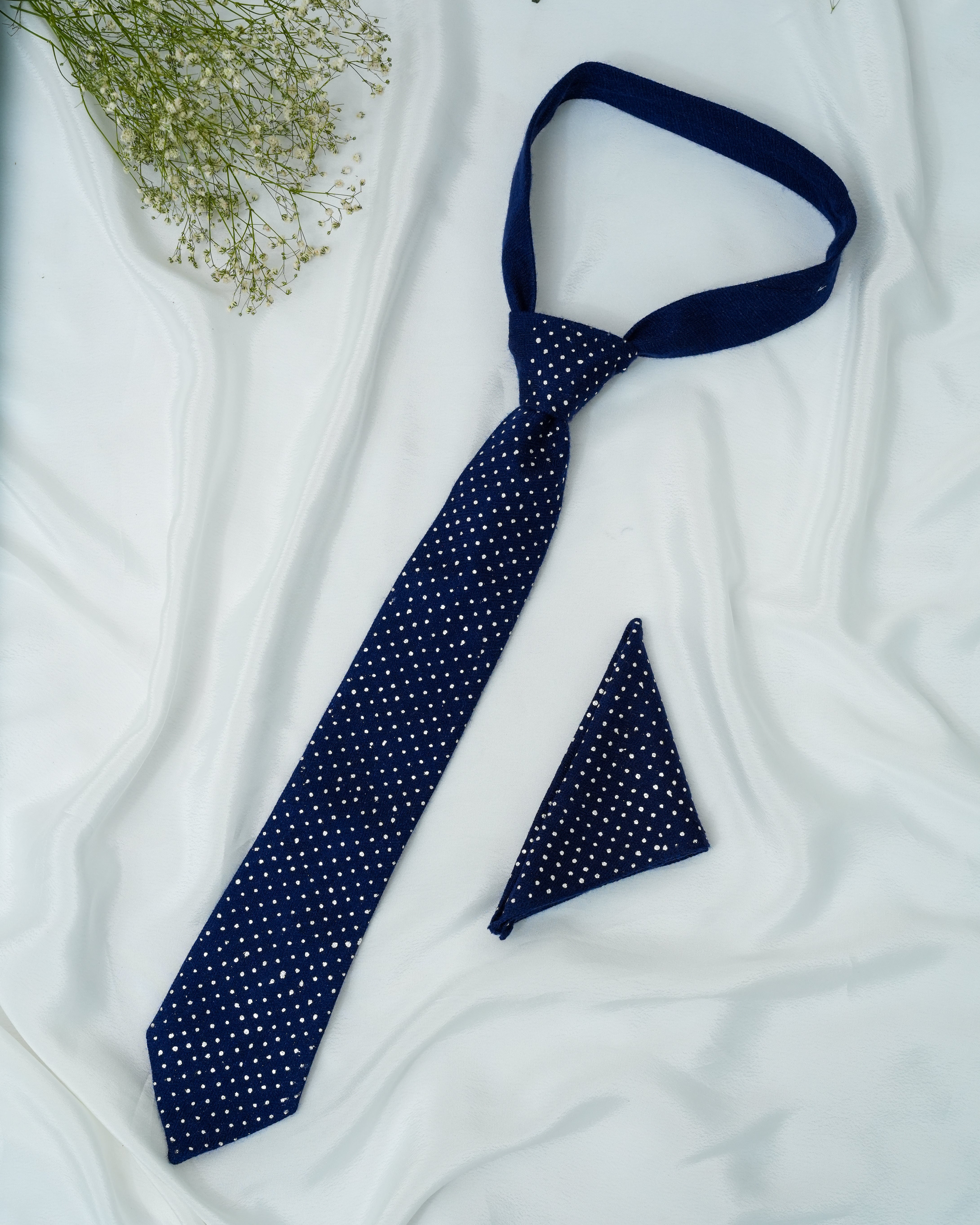Pure Pashmina Blue Tie & Pocket Square