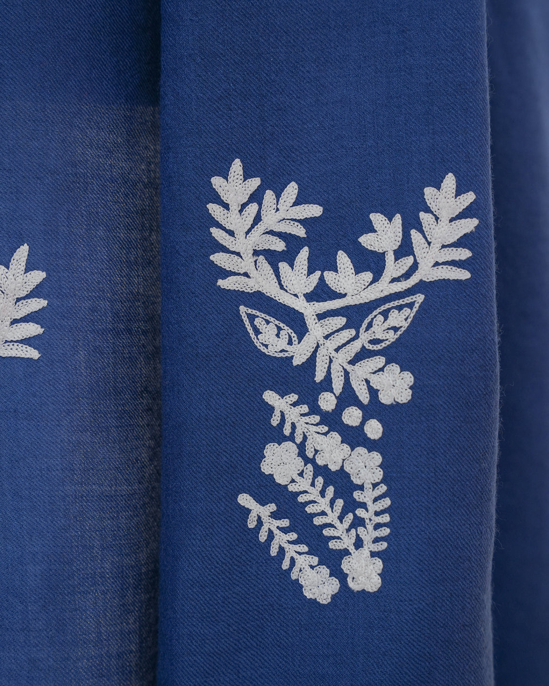 Deer-Head  in thread Embroidered Navy Blue Fine Wool Scarf