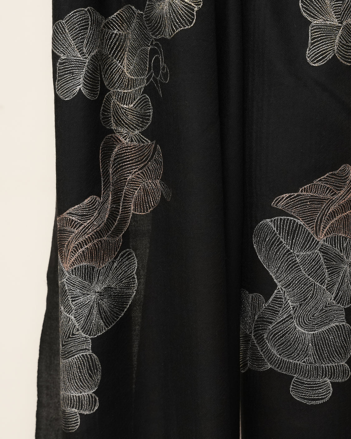 Puff Tilla Black Embroidered Fine Wool Scarf