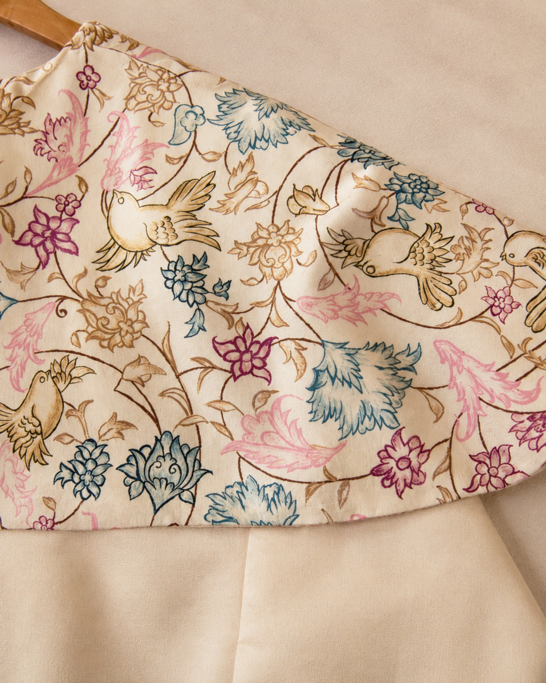 Champagne Handpainted Silk Cape Collar Coat