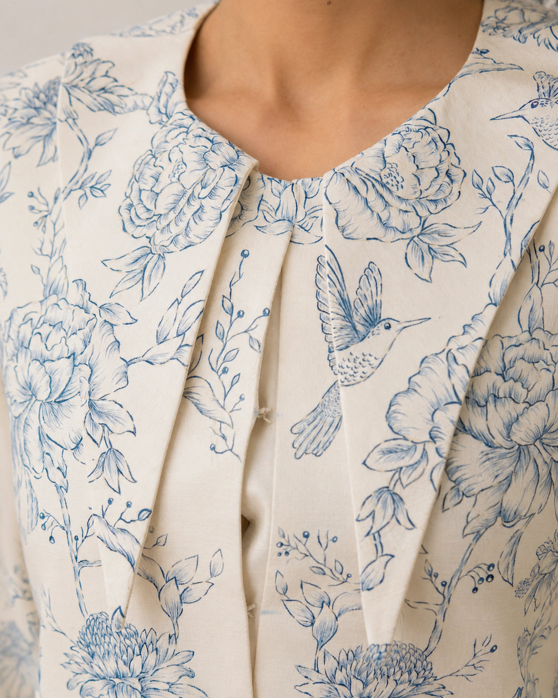 Cloud handpainted Linen Satin Coat