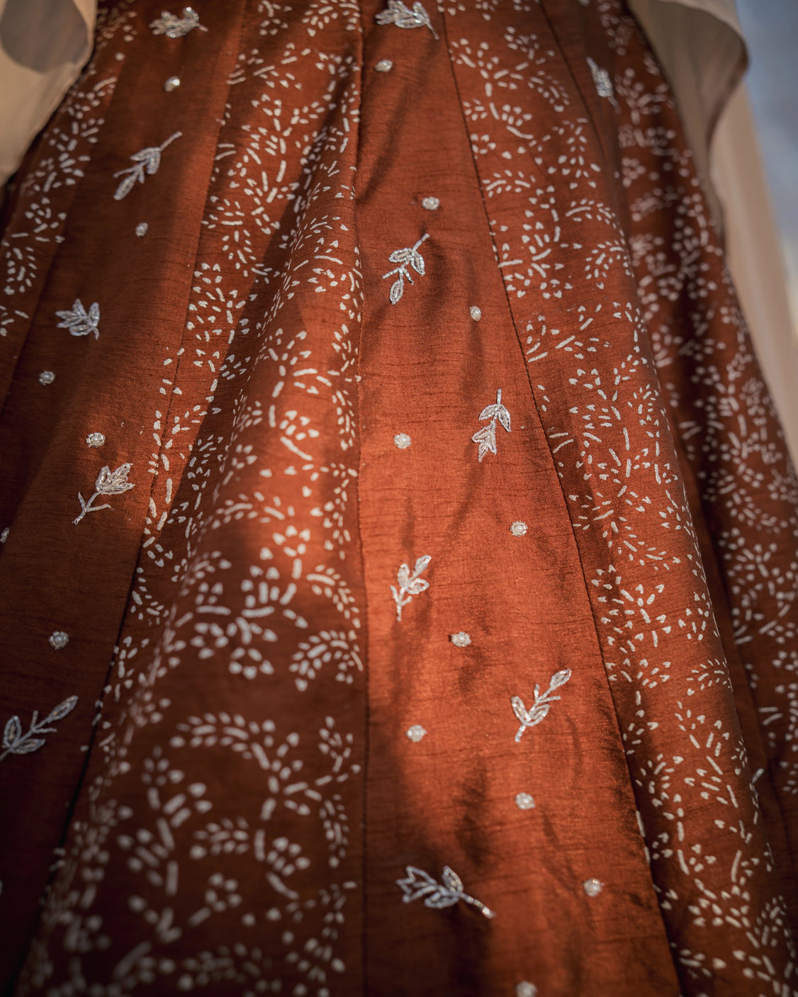 Chocolate Beige Silver Printed & Embroidery Skirt & Cape