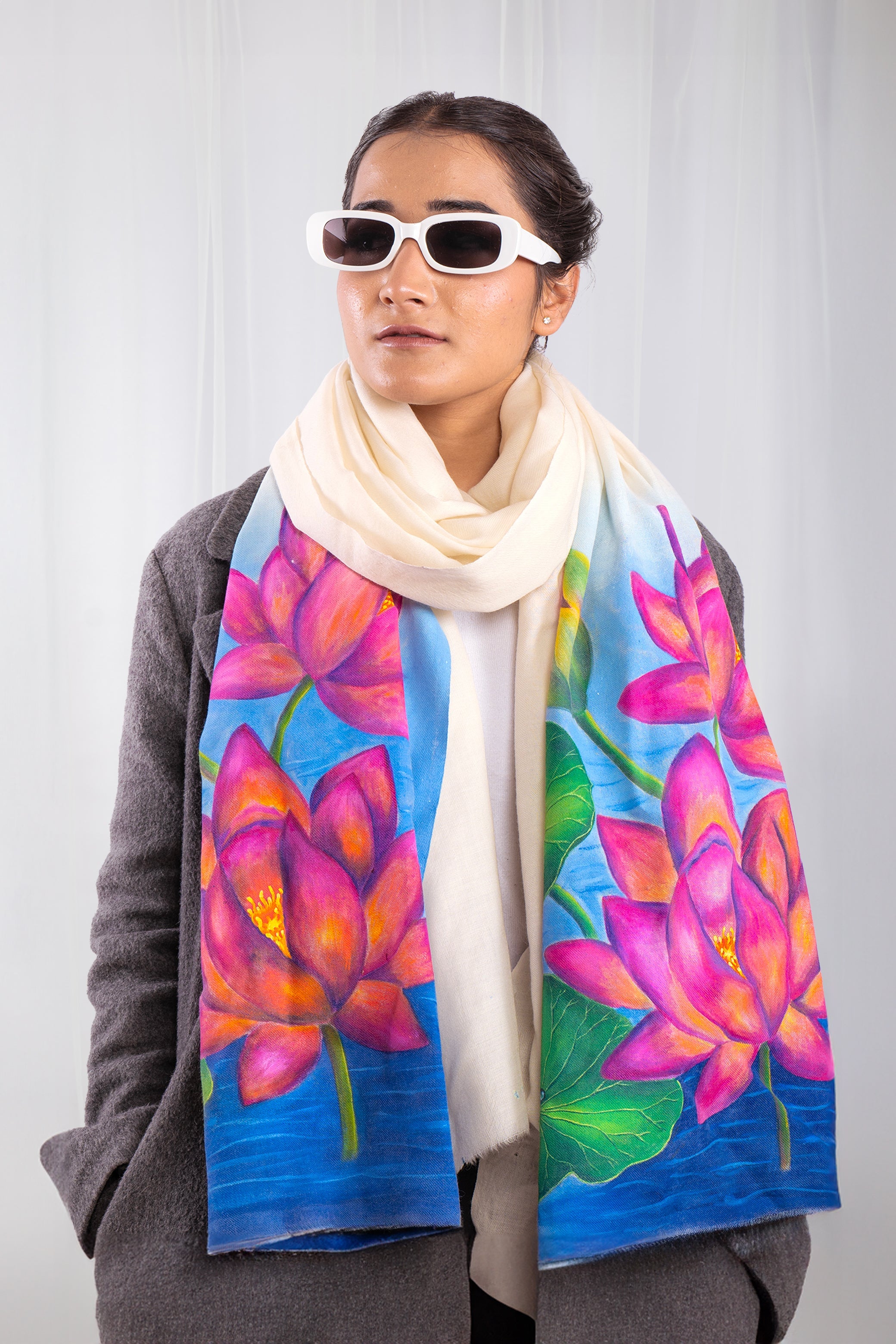 White Fine Wool Scarf - Blooming Lotus (Love Jammu & kashmir)